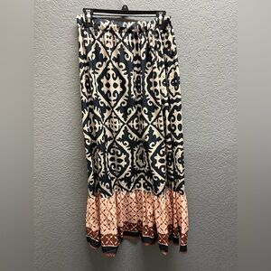 Black and Cream Patterned Women's Maxi Skirt with Peach Border